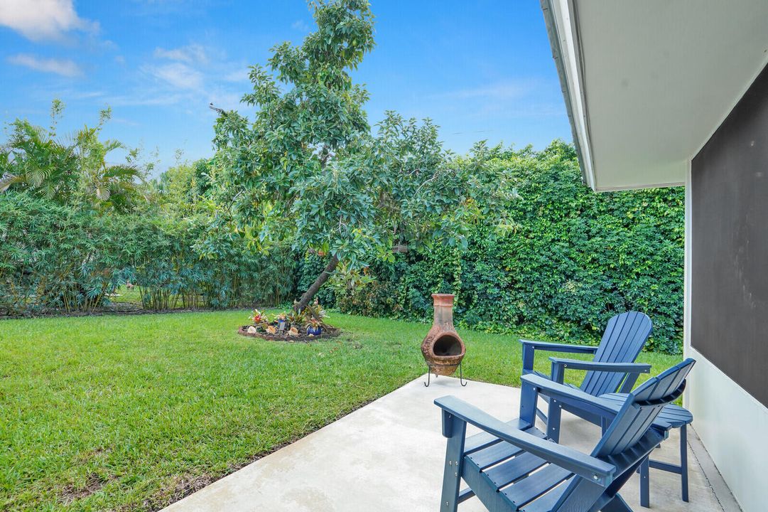 待售: $719,000 (2 贝兹, 2 浴室, 1913 平方英尺)