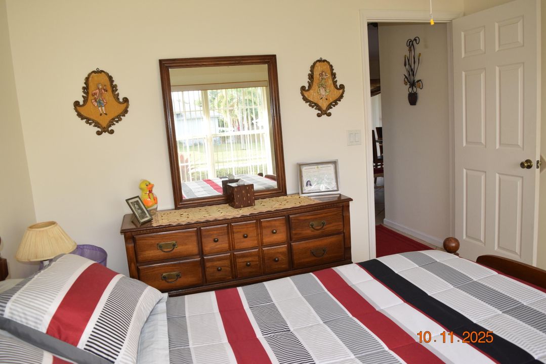 Activo con contrato: $2,300 (3 camas, 2 baños, 1477 Pies cuadrados)