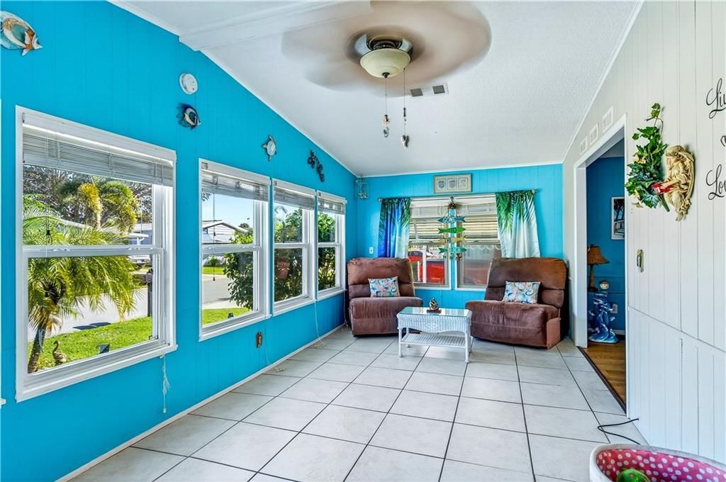 待售: $189,750 (2 贝兹, 2 浴室, 1419 平方英尺)