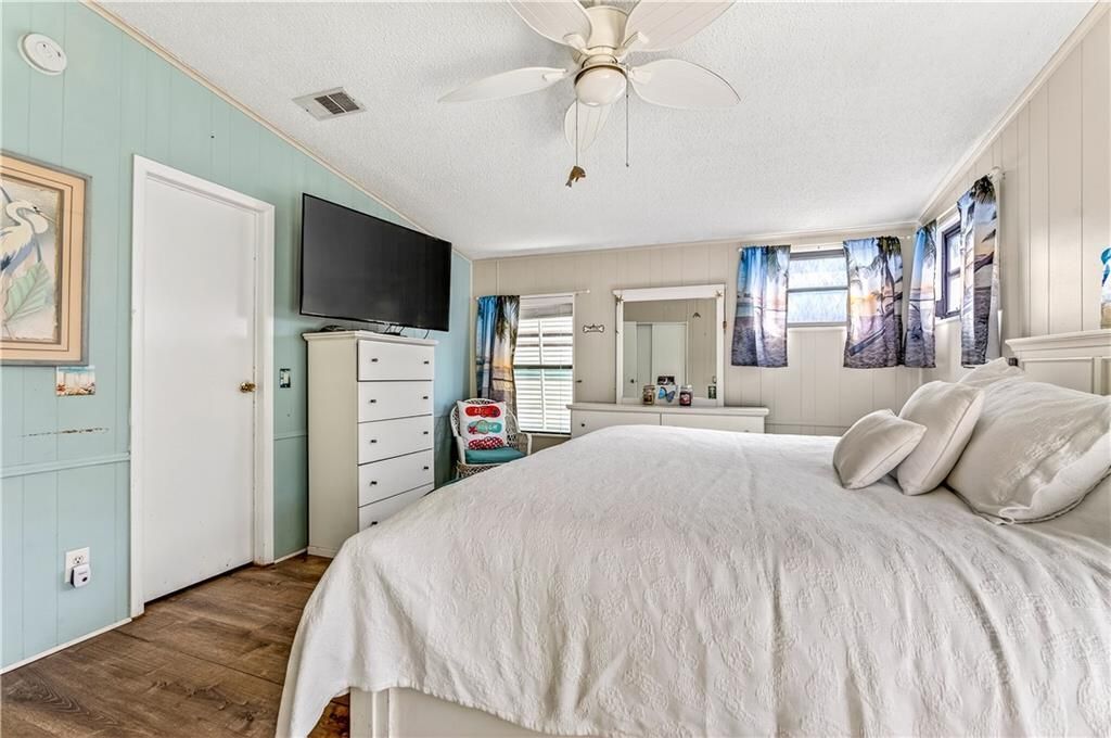 待售: $189,750 (2 贝兹, 2 浴室, 1419 平方英尺)