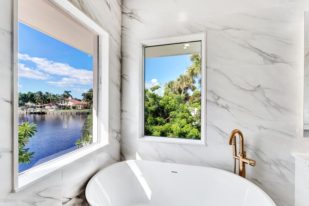 For Sale: $3,650,000 (4 beds, 4 baths, 3835 Square Feet)