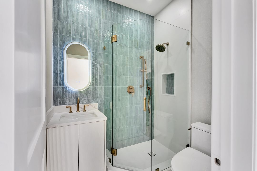 For Sale: $3,650,000 (4 beds, 4 baths, 3835 Square Feet)