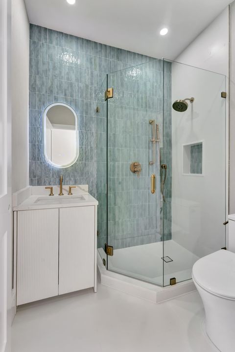 For Sale: $3,650,000 (4 beds, 4 baths, 3835 Square Feet)