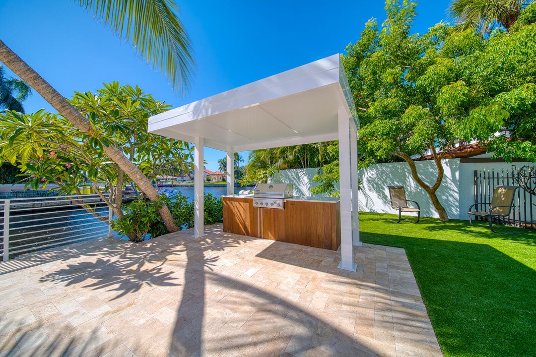 For Sale: $3,650,000 (4 beds, 4 baths, 3835 Square Feet)