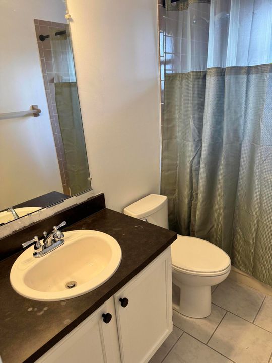 For Sale: $3,300 (0 beds, 0 baths, 1524 Square Feet)