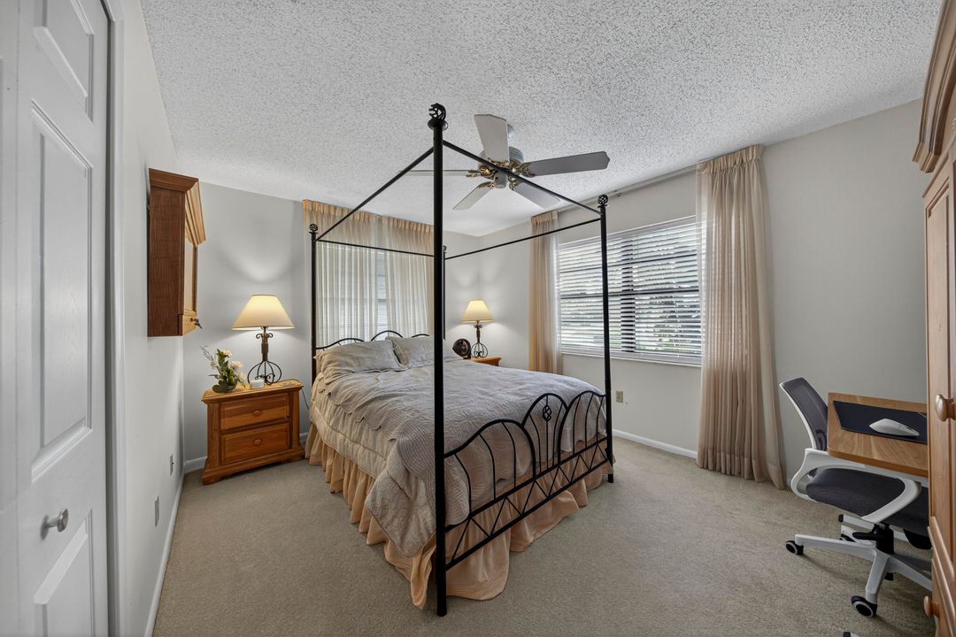 Под контрактом: $550,000 (3 спален, 2 ванн, 1927 Квадратных фут)