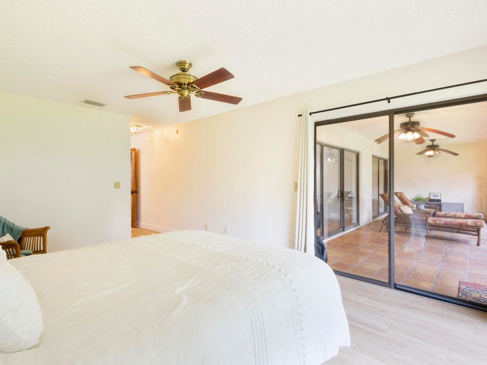 待售: $385,900 (2 贝兹, 2 浴室, 1581 平方英尺)