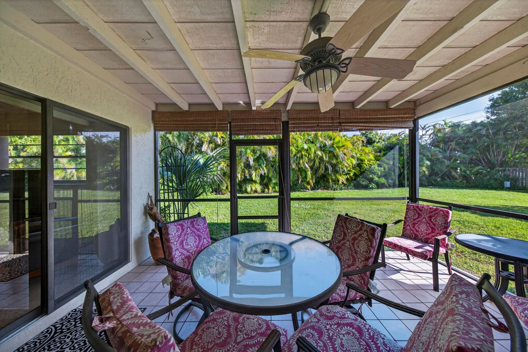 Под контрактом: $550,000 (3 спален, 2 ванн, 1927 Квадратных фут)