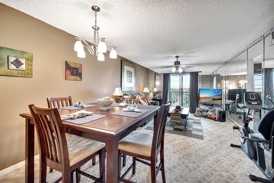 For Rent: $2,950 (2 beds, 2 baths, 1080 Square Feet)