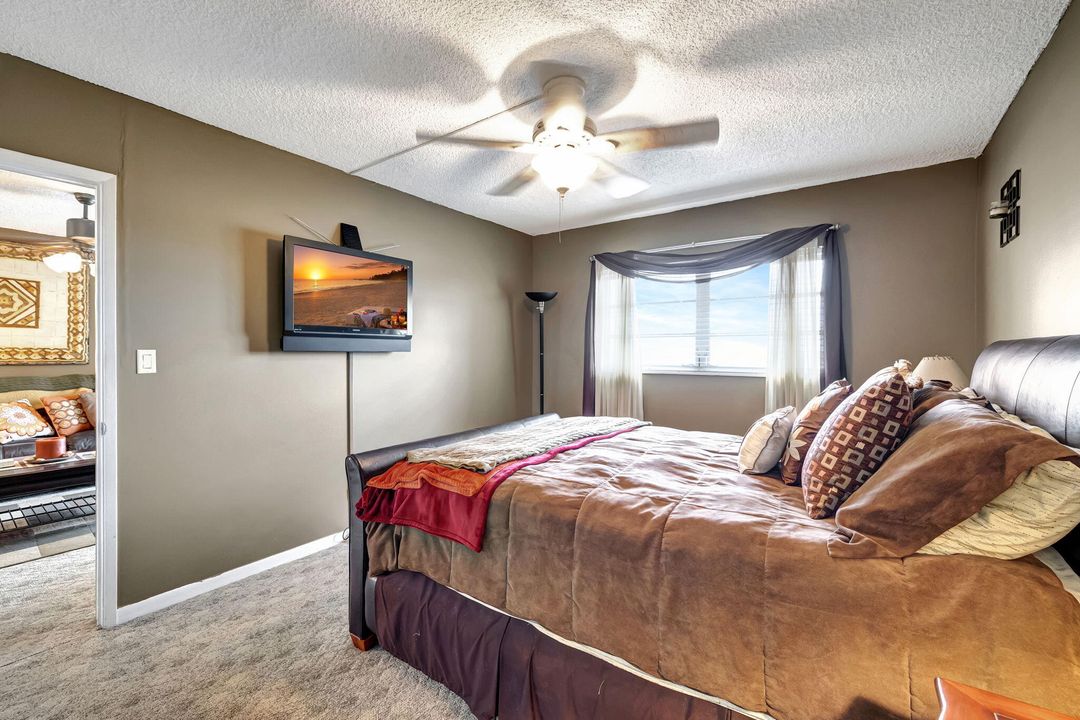 For Rent: $2,950 (2 beds, 2 baths, 1080 Square Feet)