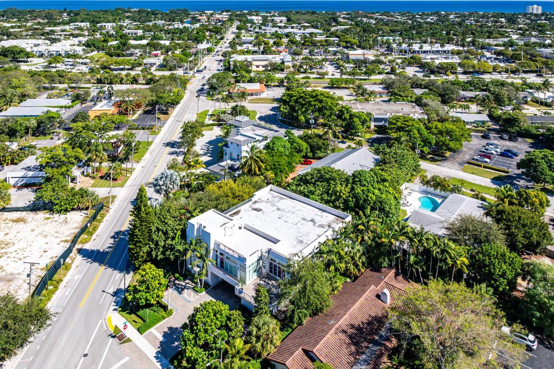 For Sale: $6,499,999 (0 beds, 0 baths, 6334 Square Feet)