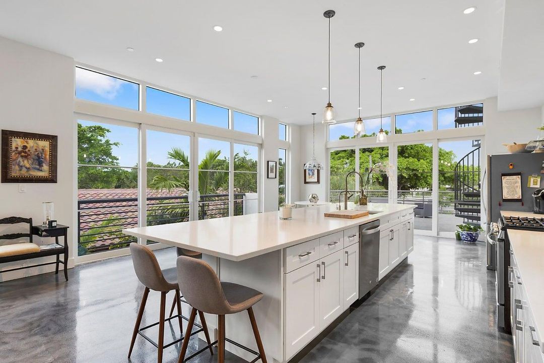 For Sale: $6,499,999 (0 beds, 0 baths, 6334 Square Feet)