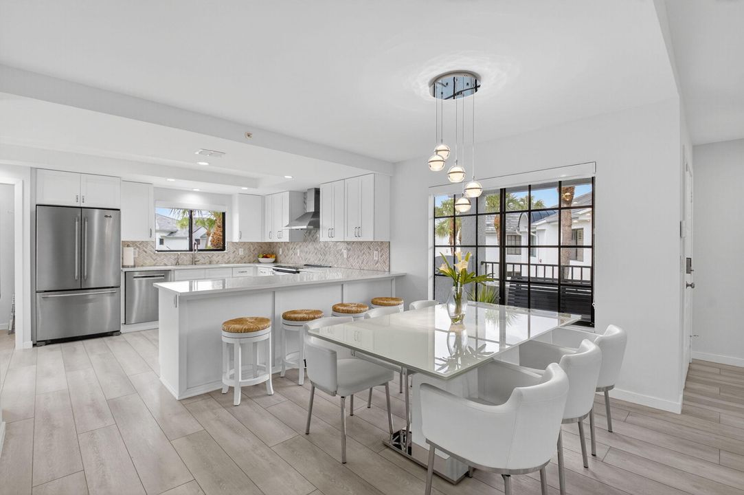 En Venta: $579,000 (2 camas, 2 baños, 1728 Pies cuadrados)