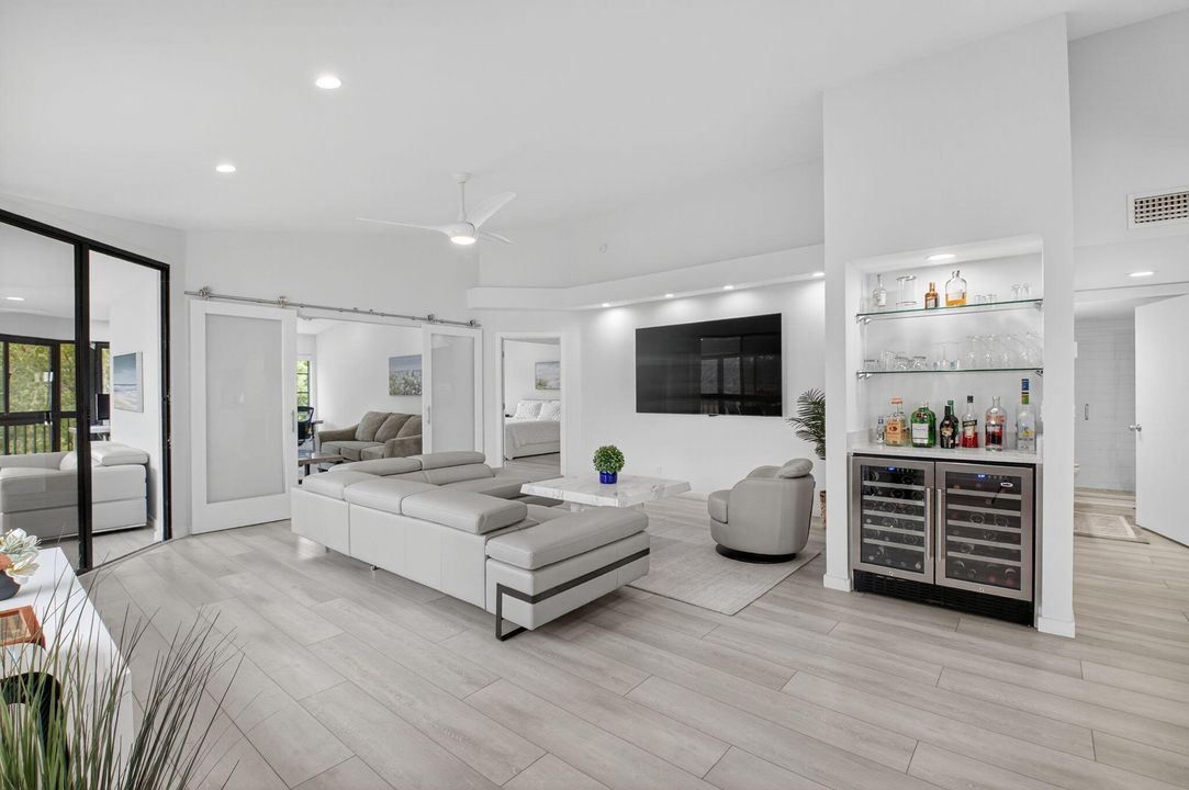 En Venta: $579,000 (2 camas, 2 baños, 1728 Pies cuadrados)