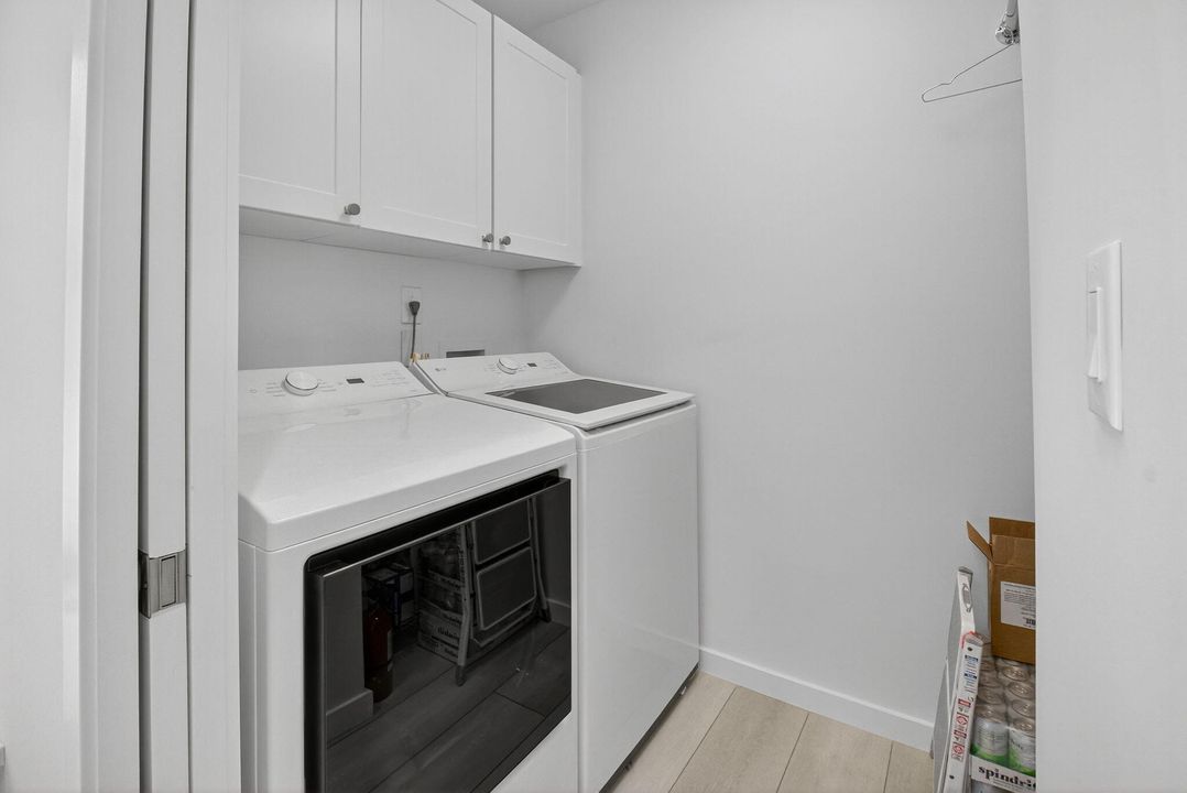 En Venta: $579,000 (2 camas, 2 baños, 1728 Pies cuadrados)