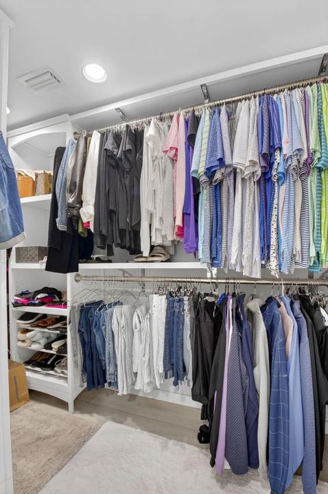 En Venta: $579,000 (2 camas, 2 baños, 1728 Pies cuadrados)