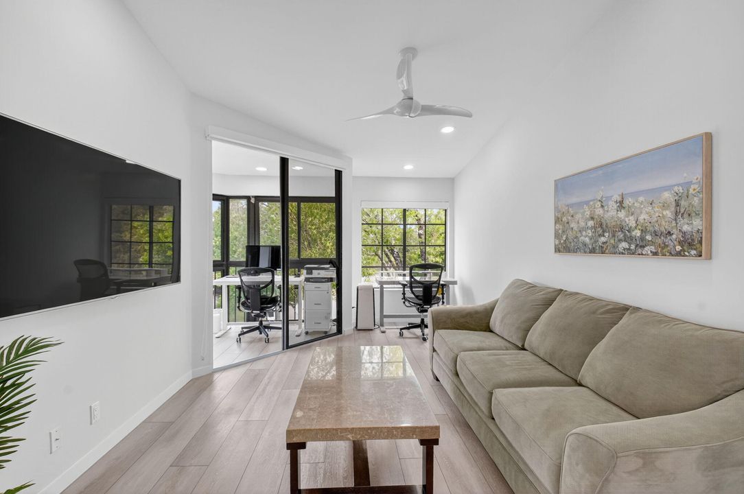 En Venta: $579,000 (2 camas, 2 baños, 1728 Pies cuadrados)