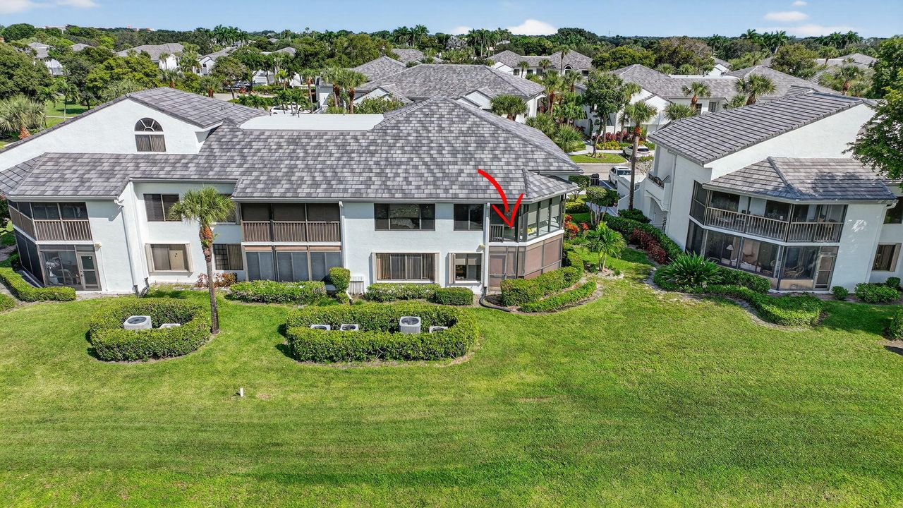 For Sale: $669,000 (2 beds, 2 baths, 1728 Square Feet)