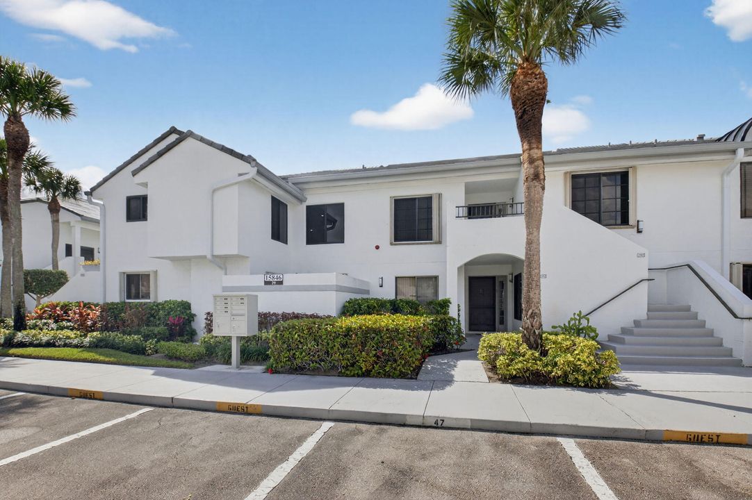 For Sale: $669,000 (2 beds, 2 baths, 1728 Square Feet)