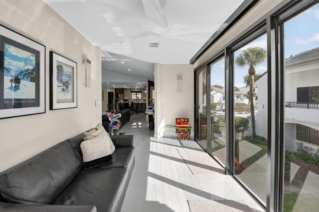 For Sale: $669,000 (2 beds, 2 baths, 1728 Square Feet)