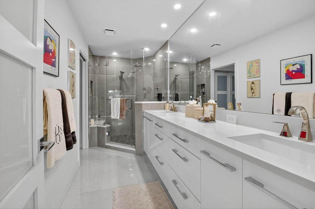 For Sale: $669,000 (2 beds, 2 baths, 1728 Square Feet)