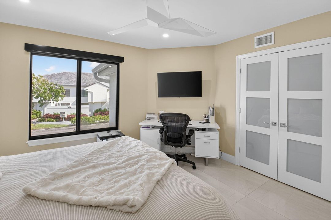 For Sale: $669,000 (2 beds, 2 baths, 1728 Square Feet)