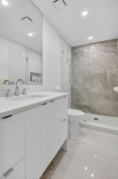 For Sale: $669,000 (2 beds, 2 baths, 1728 Square Feet)