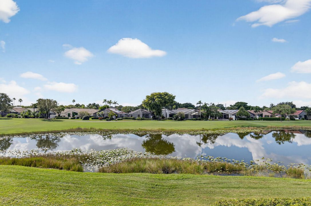 For Sale: $669,000 (2 beds, 2 baths, 1728 Square Feet)