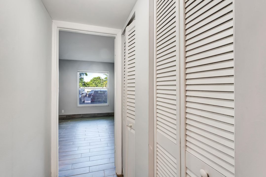 合同活跃: $2,099 (2 贝兹, 2 浴室, 936 平方英尺)