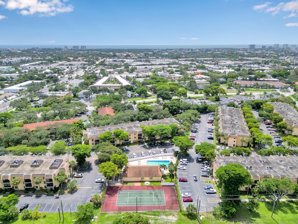 合同活跃: $2,099 (2 贝兹, 2 浴室, 936 平方英尺)