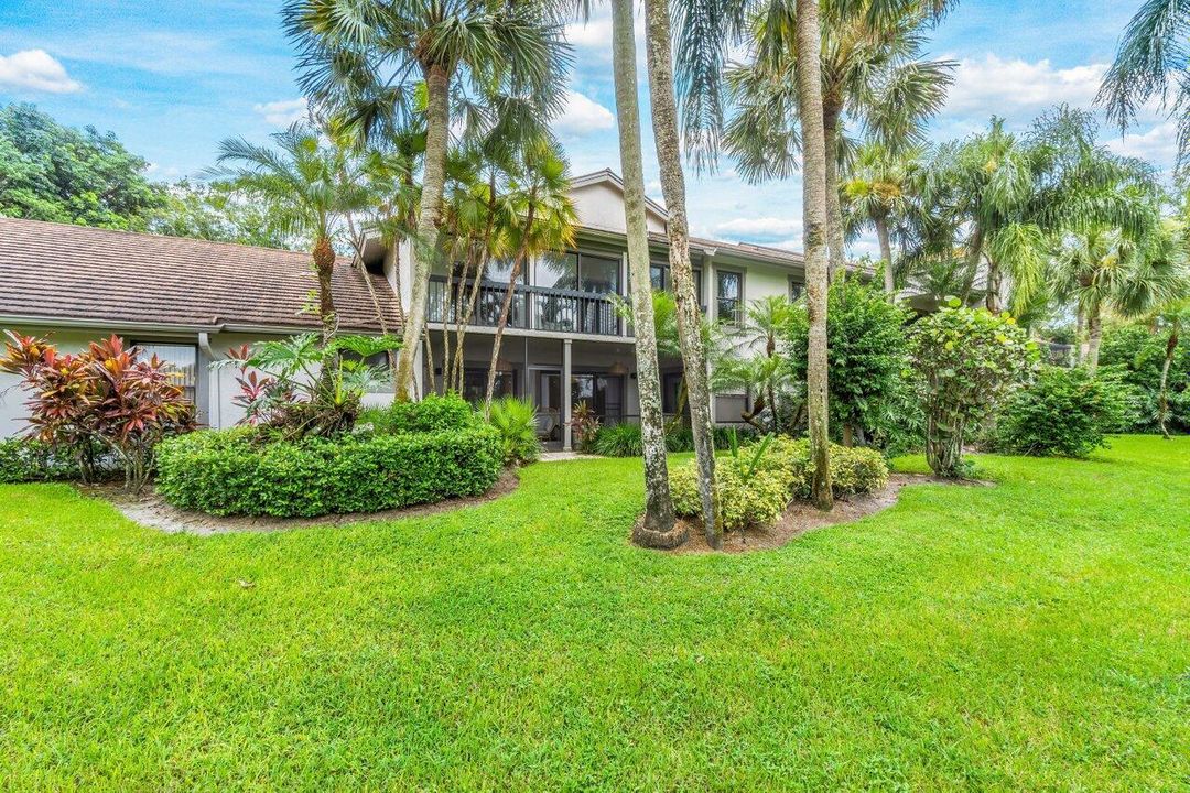 出租: $12,000 (3 贝兹, 3 浴室, 1760 平方英尺)