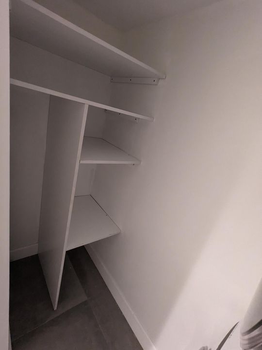 Active With Contract: $2,300 (2 beds, 2 baths, 1232 Square Feet)