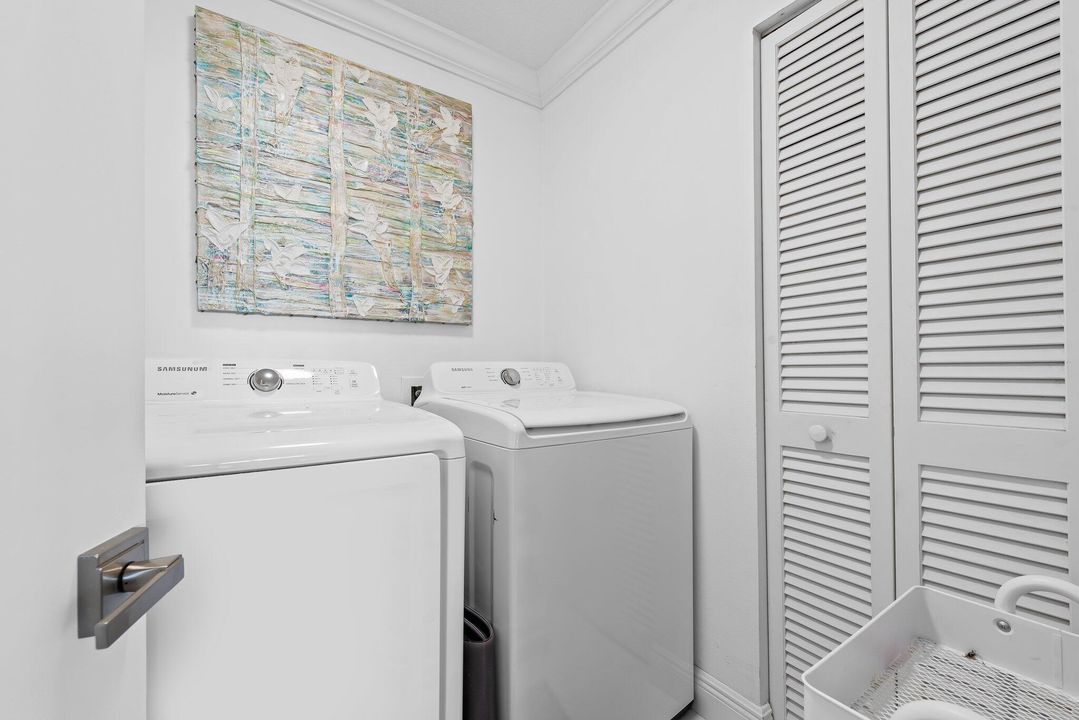 For Sale: $1,290,000 (3 beds, 2 baths, 1852 Square Feet)