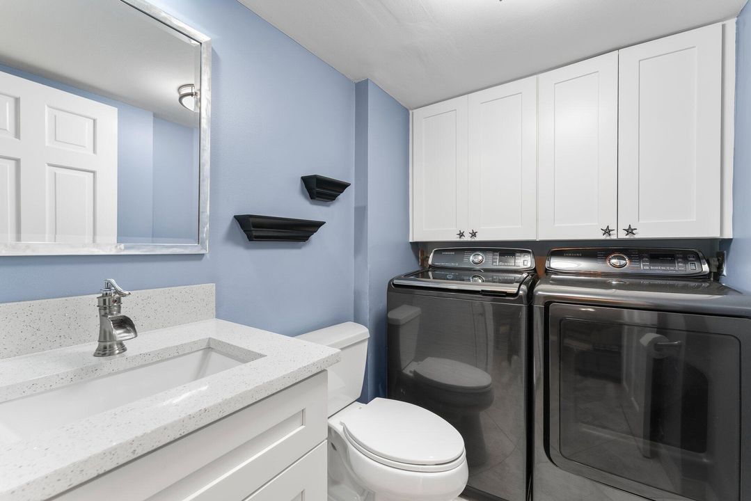 Под контрактом: $3,200 (2 спален, 2 ванн, 1188 Квадратных фут)