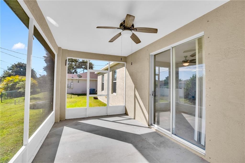 For Sale: $319,900 (3 beds, 2 baths, 1650 Square Feet)