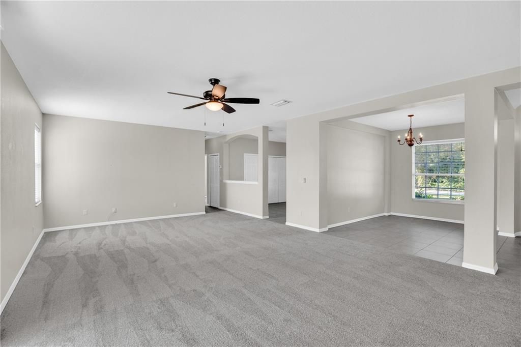 For Sale: $319,900 (3 beds, 2 baths, 1650 Square Feet)