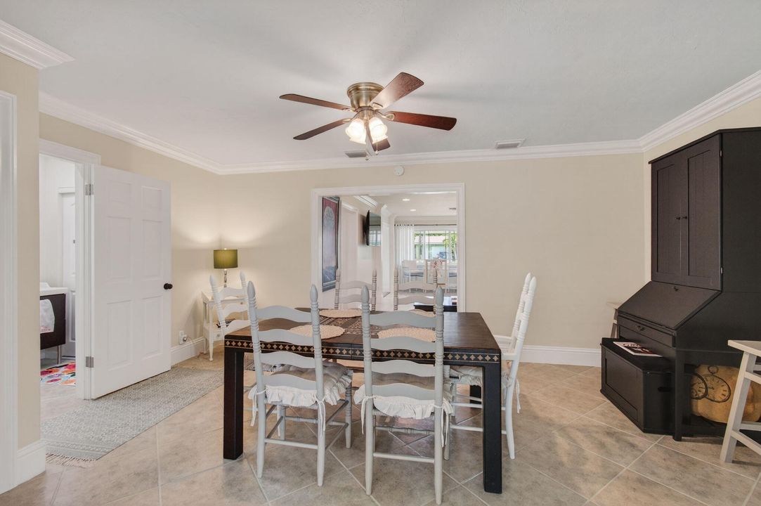 На продажу: $799,000 (4 спален, 3 ванн, 1888 Квадратных фут)