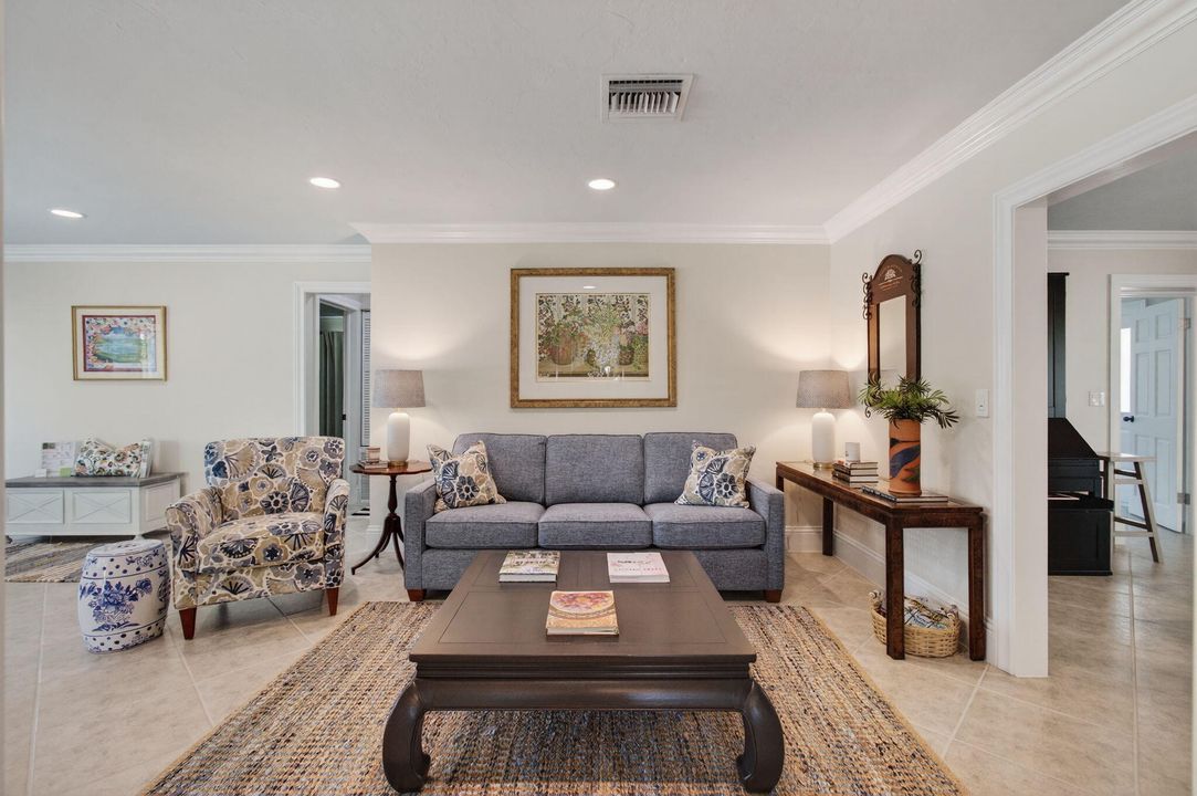 На продажу: $799,000 (4 спален, 3 ванн, 1888 Квадратных фут)