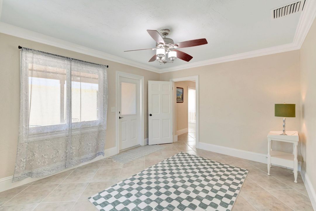 На продажу: $799,000 (4 спален, 3 ванн, 1888 Квадратных фут)