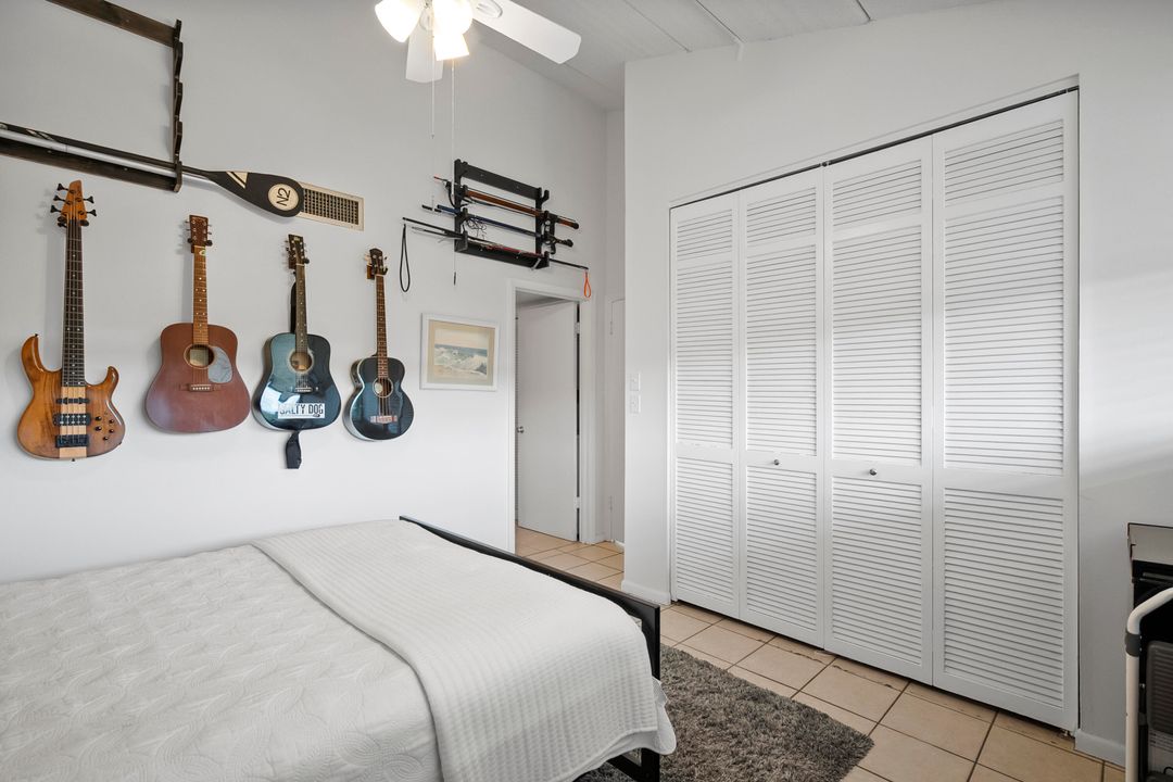 待售: $495,000 (2 贝兹, 2 浴室, 1090 平方英尺)