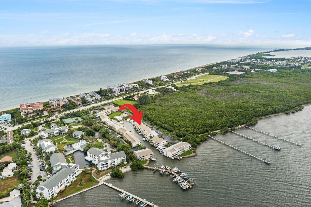 待售: $495,000 (2 贝兹, 2 浴室, 1090 平方英尺)