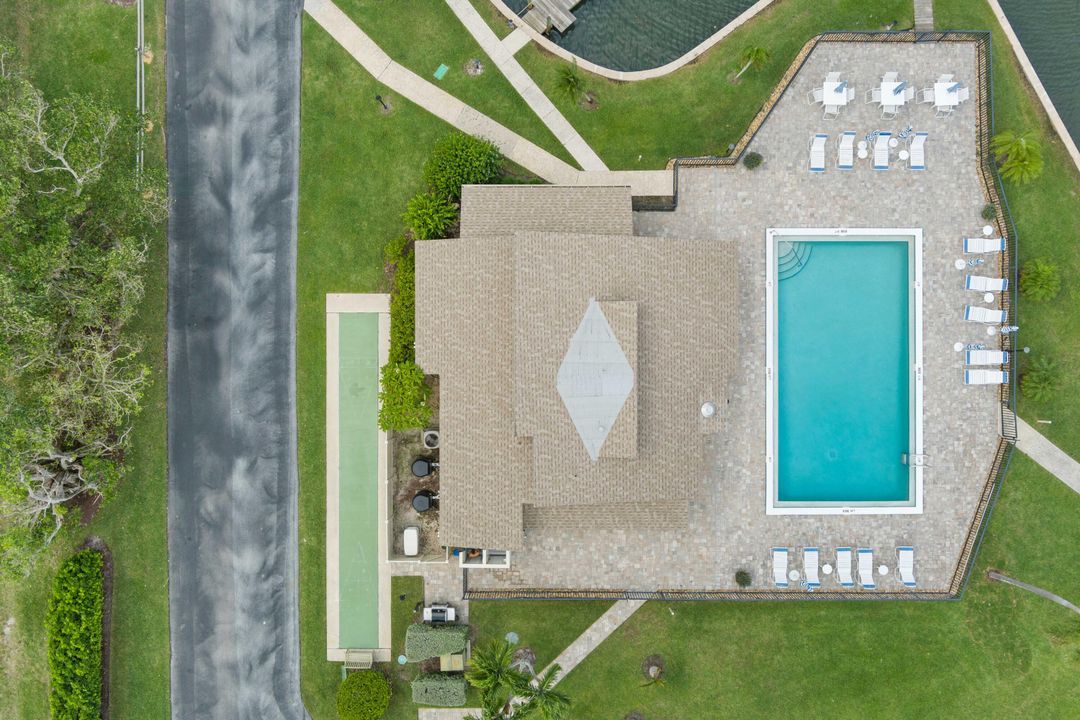 待售: $495,000 (2 贝兹, 2 浴室, 1090 平方英尺)