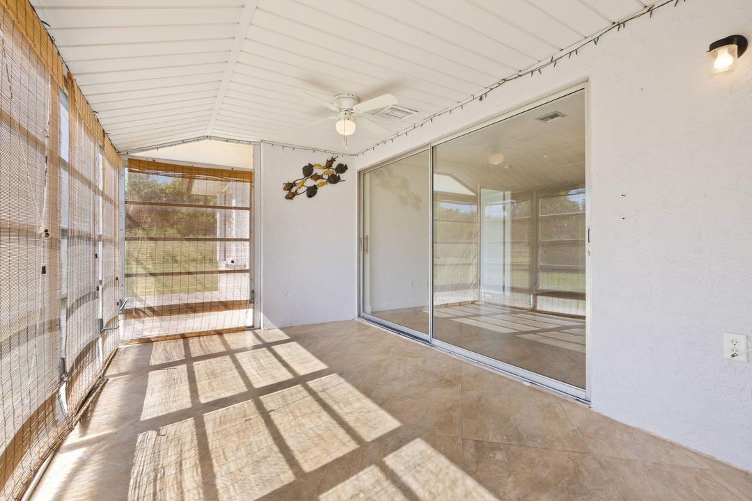 合同活跃: $175,000 (2 贝兹, 2 浴室, 1228 平方英尺)