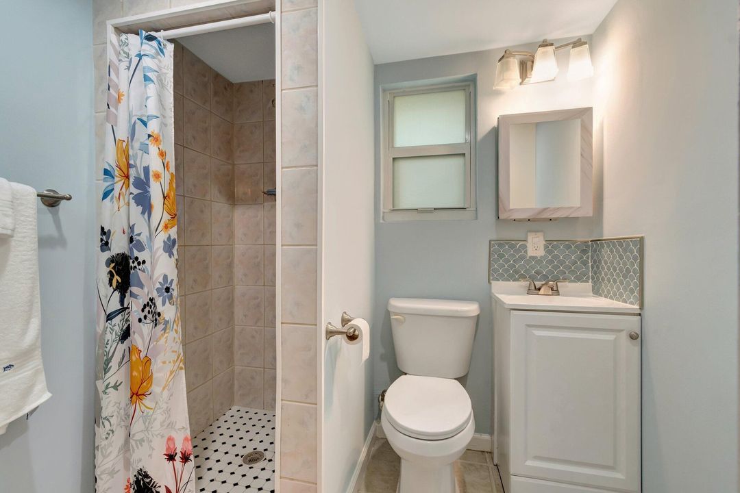 На продажу: $799,000 (4 спален, 3 ванн, 1888 Квадратных фут)