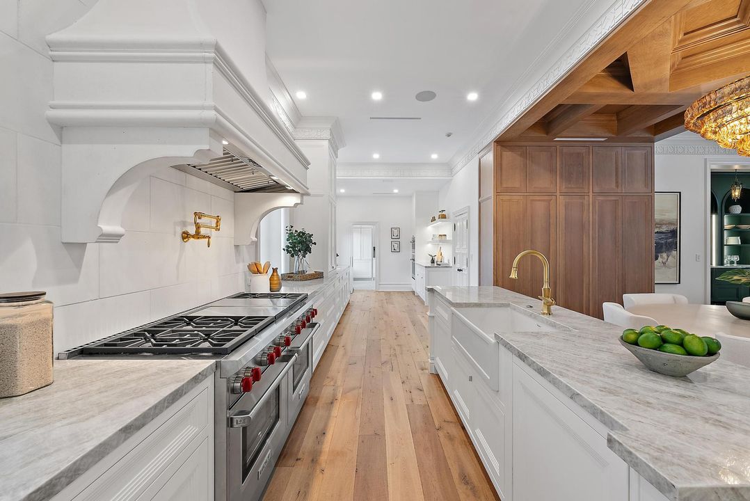 En Venta: $34,000,000 (6 camas, 8 baños, 9427 Pies cuadrados)