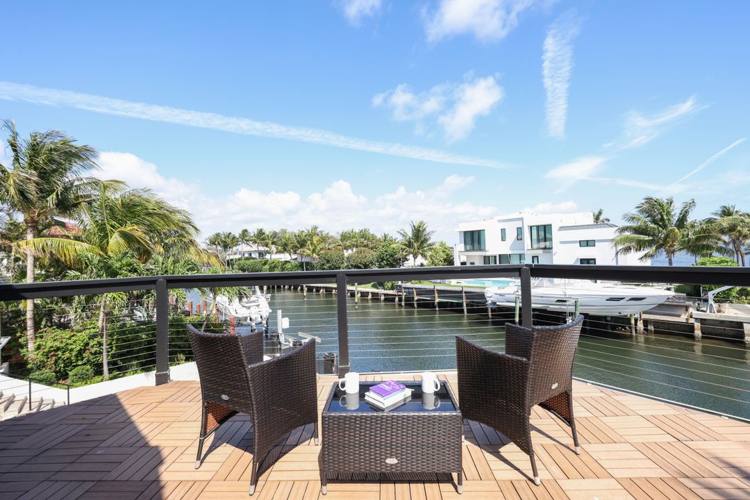 For Sale: $4,750,000 (5 beds, 6 baths, 4100 Square Feet)