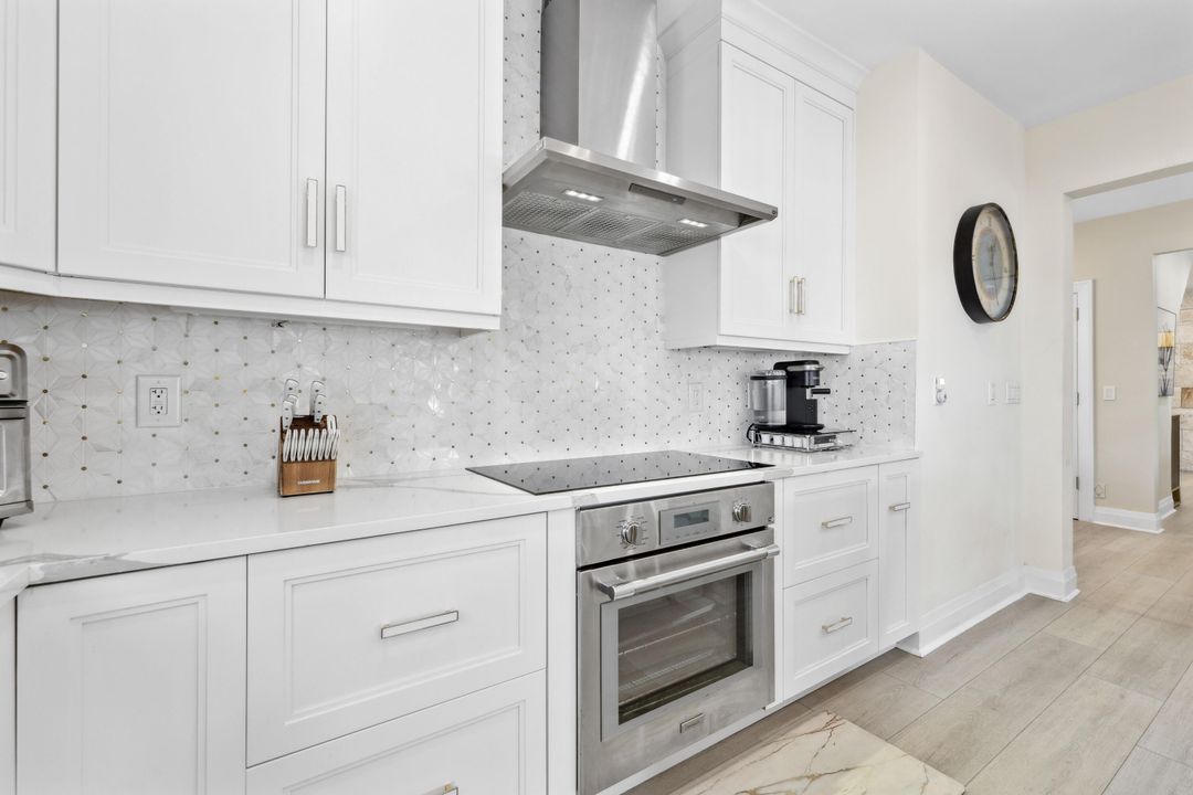 For Sale: $4,750,000 (5 beds, 6 baths, 4100 Square Feet)