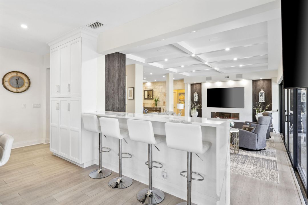 For Sale: $4,750,000 (5 beds, 6 baths, 4100 Square Feet)