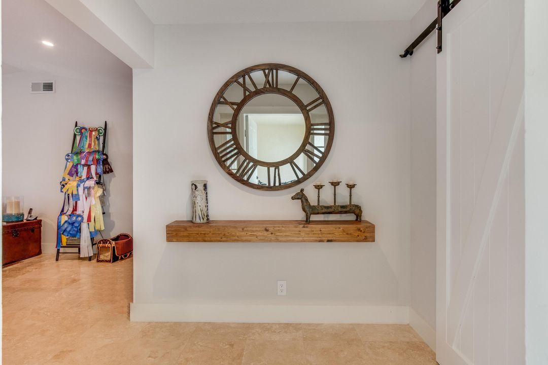 For Rent: $12,000 (3 beds, 2 baths, 1561 Square Feet)