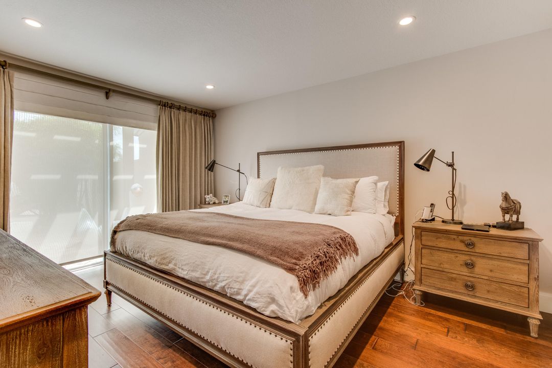 For Rent: $12,000 (3 beds, 2 baths, 1561 Square Feet)